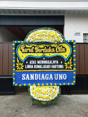 Papan Bunga Duka di Kutowinangun